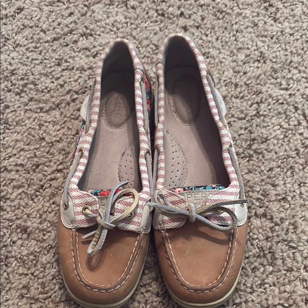 Sperry Tan and White Flats with Nautical Style